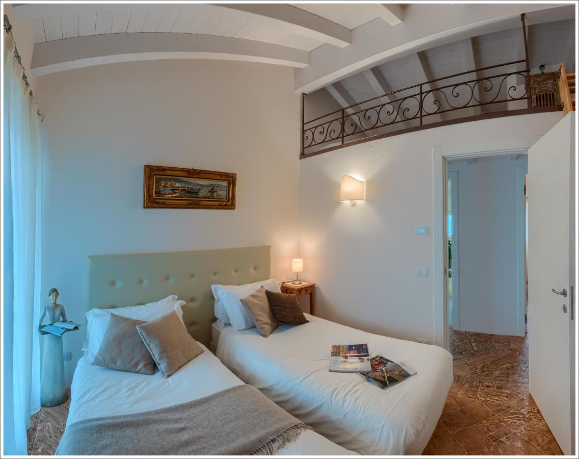 Villa Aquarius - Larihome A08 Vercana Exterior photo